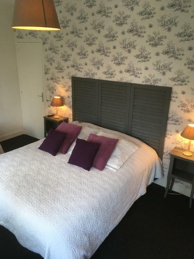 Les Champs Rabats Bed and Breakfast Villers-sur-Mer Exteriör bild