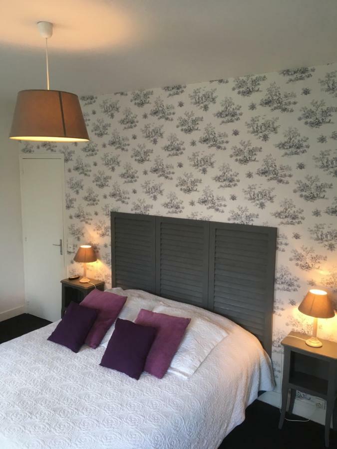 Les Champs Rabats Bed and Breakfast Villers-sur-Mer Exteriör bild