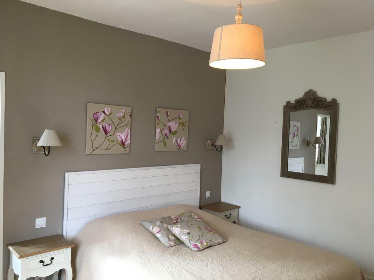Les Champs Rabats Bed and Breakfast Villers-sur-Mer Exteriör bild